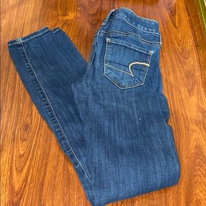 Light wash AE jeggings